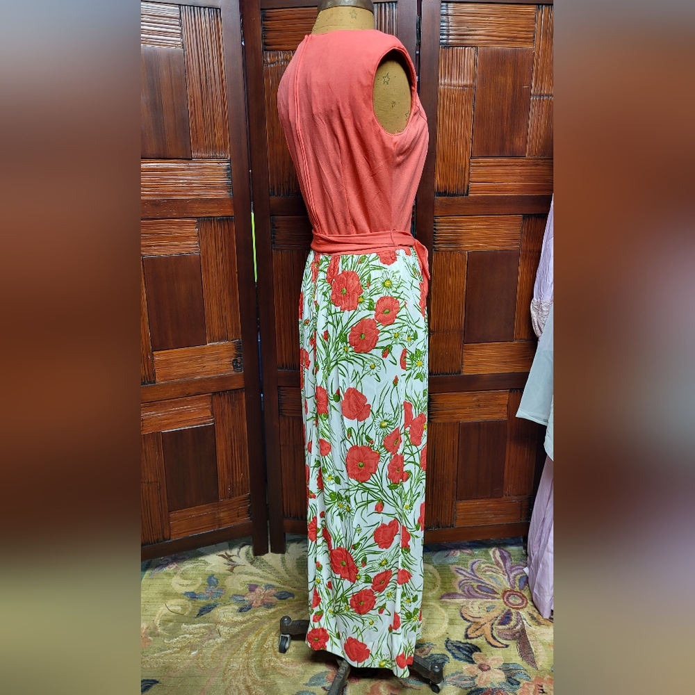 Woman's Vintage Serbin By Muriel Ryan Sleeveless Coral and Floral Maxi Dress - Picture 4 of 14